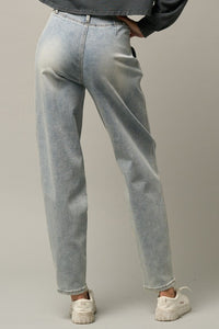 High Waisted Balloon Jeans - Wildly Max